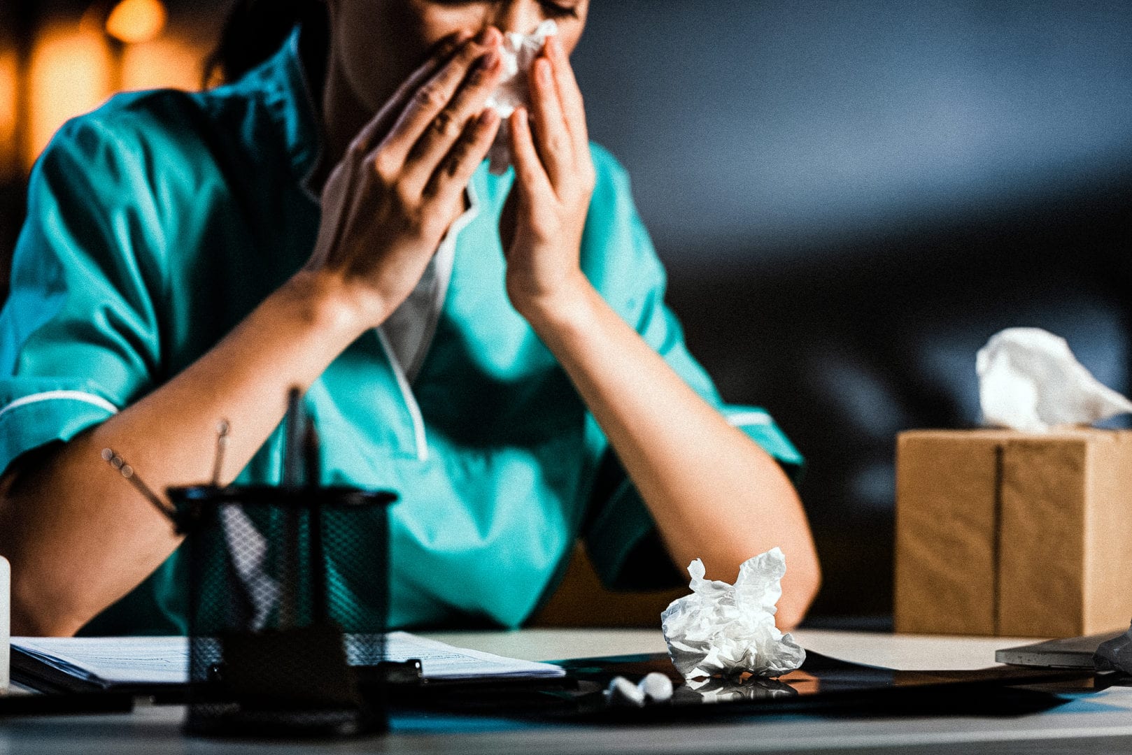 can a travel nurse call in sick?