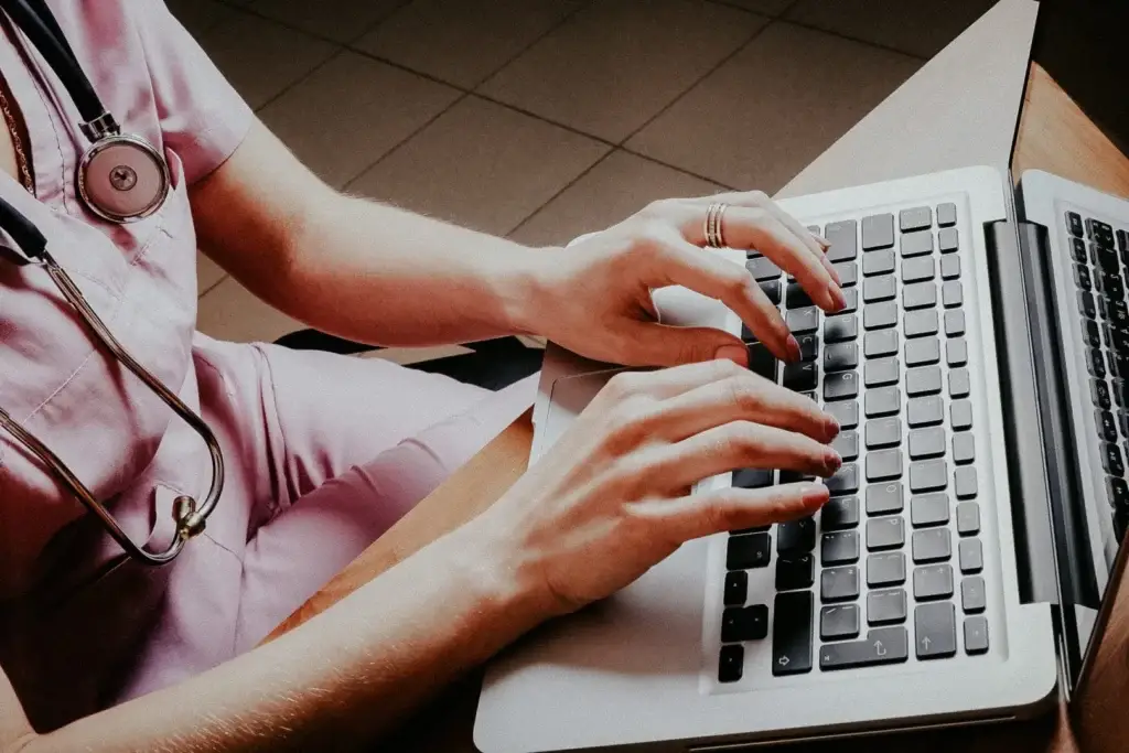 travel nurse bsn tuition reimbursement