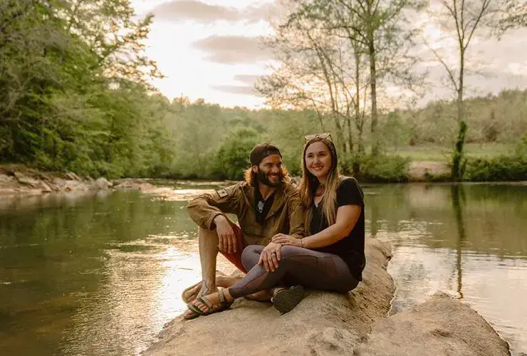 Meg and Ty are healthcare travelers with TNAA and TotalMed, and they get to take advantage of the Employee Assistance Program.