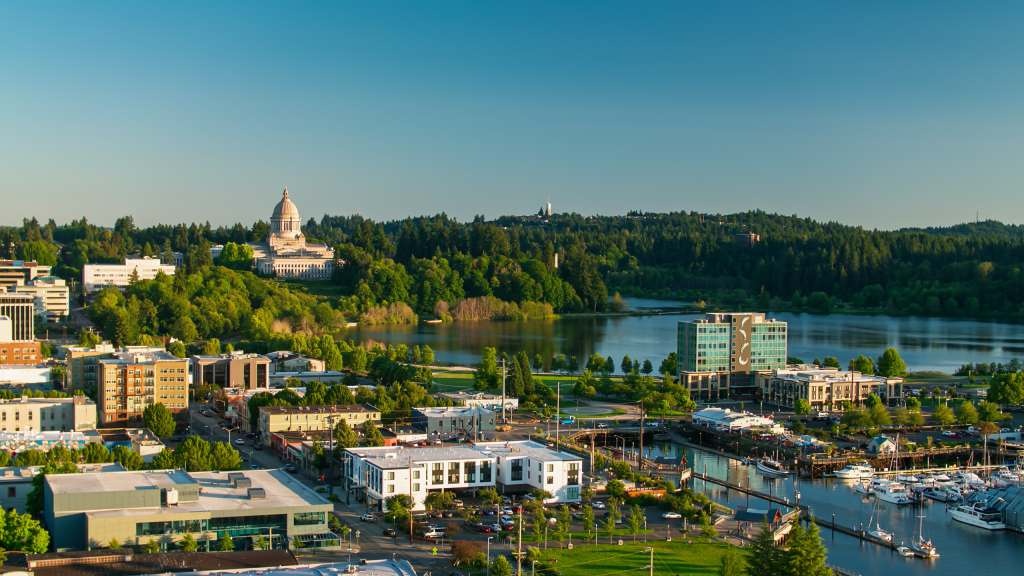 Top Cities in WA for Travel Nurses (That Aren’t Seattle)