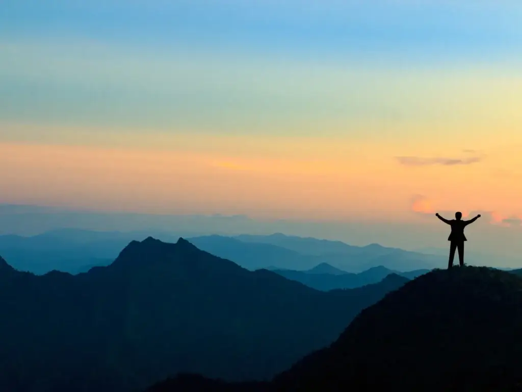 The Assignments Everyone Wants Go Fast, Here’s How Travelers Stay Ahead best travel healthcare assignments