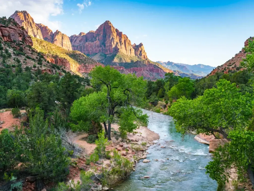 Great Outdoors Month: The Best National Parks and Outdoor Adventures for Travel Nurses This Summer great outdoors