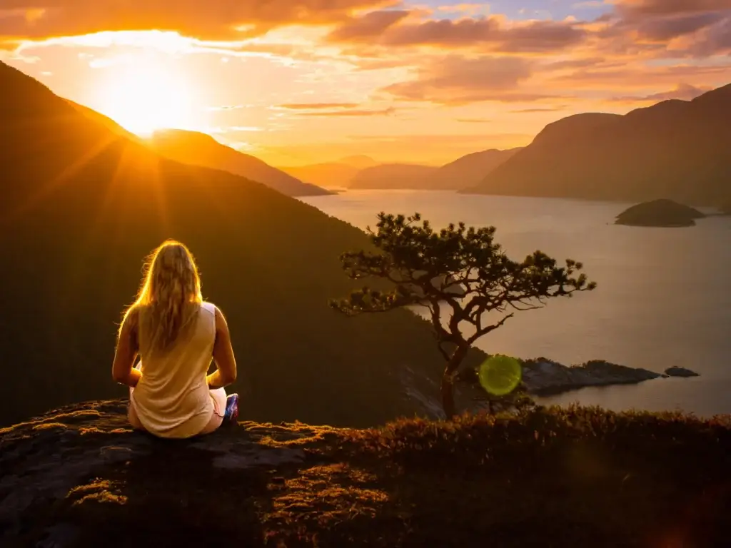 The Best Side Quests for Healthcare Travelers This Summer summer activities for healthcare travelers